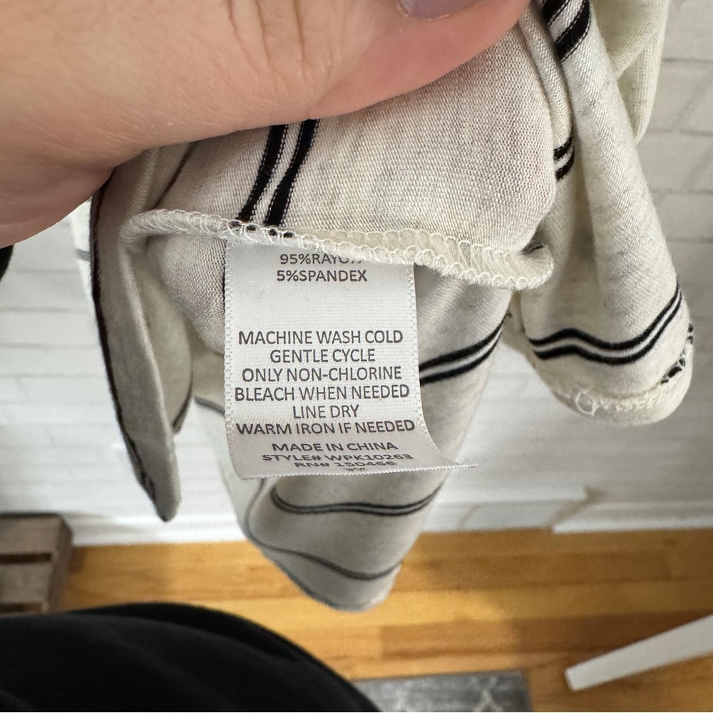 MARKET & SPRUCE Stitch Fix Striped Off-White Merrit One Pocket Knit Tank - Picture 8 of 8
